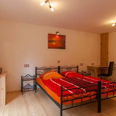 Haus Wildstein.1 Apartment Traben-Trarbach